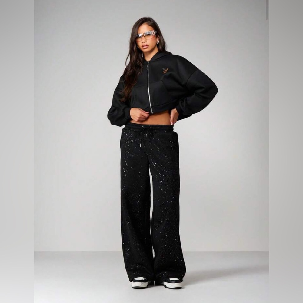 NWTS MISSGUIDED Sparkly Wide Leg Jogger Sweatpants With Glitter - Picture 2 of 4
